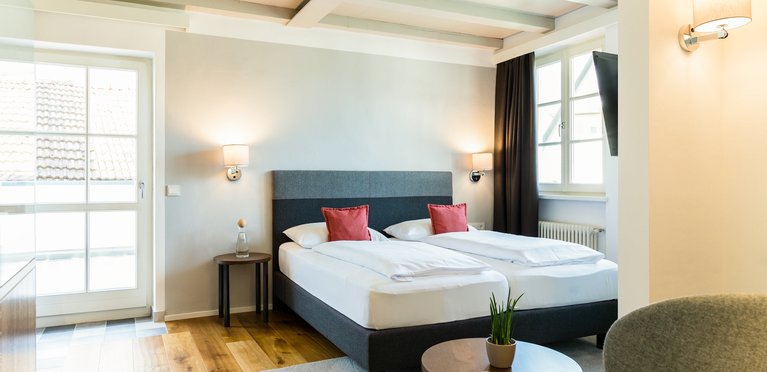© 2025 Hotel Teutschhaus