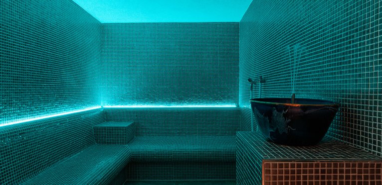 © 2025 Hotel Teutschhaus