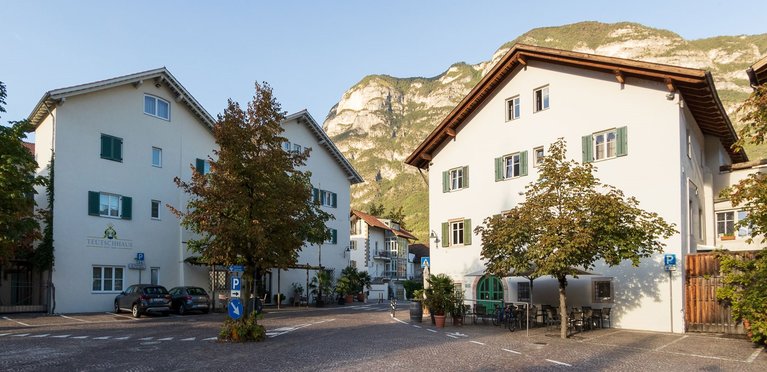 © 2025 Hotel Teutschhaus