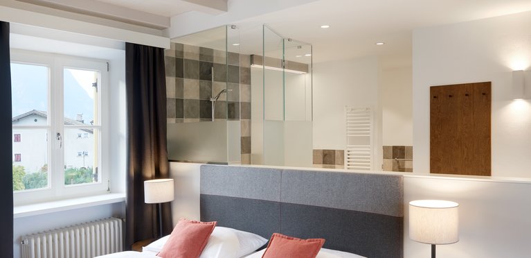 © 2025 Hotel Teutschhaus