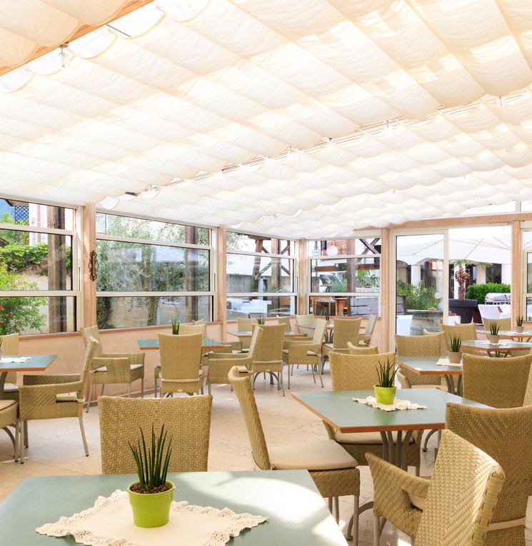 © 2025 Hotel Teutschhaus